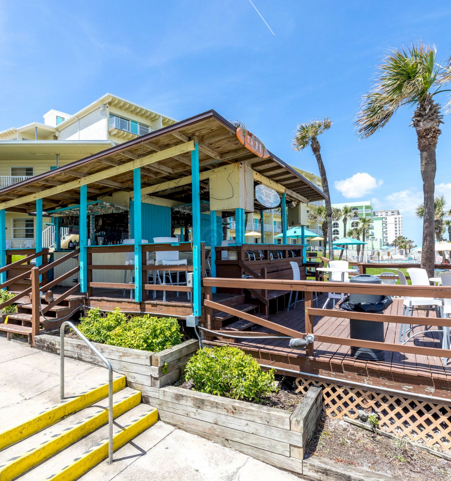 Daytona Beach Restaurant & Bar With Ocean Views Mango Sun Cafe & Tiki Bar