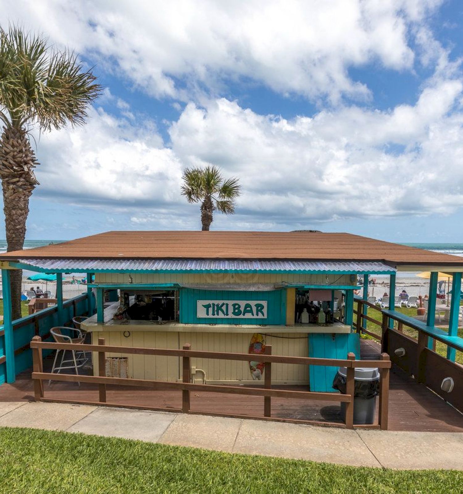 Daytona Beach Restaurant & Bar With Ocean Views Mango Sun Cafe & Tiki Bar